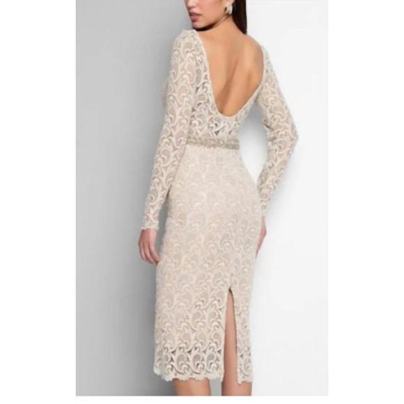 NEW TERANI COUTURE long sleeve lace cocktail dress in champagne Dresses